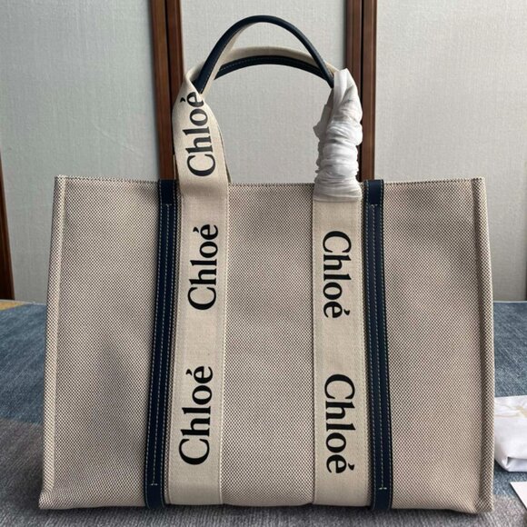 Chloe Handbags - Chloe Woody Large Tote